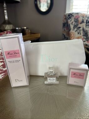 Dior Miss Dior Gift Set Rose N Roses perle roller NWT